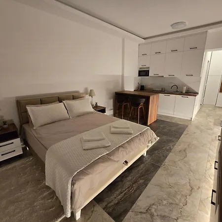 Slavija Apartment *